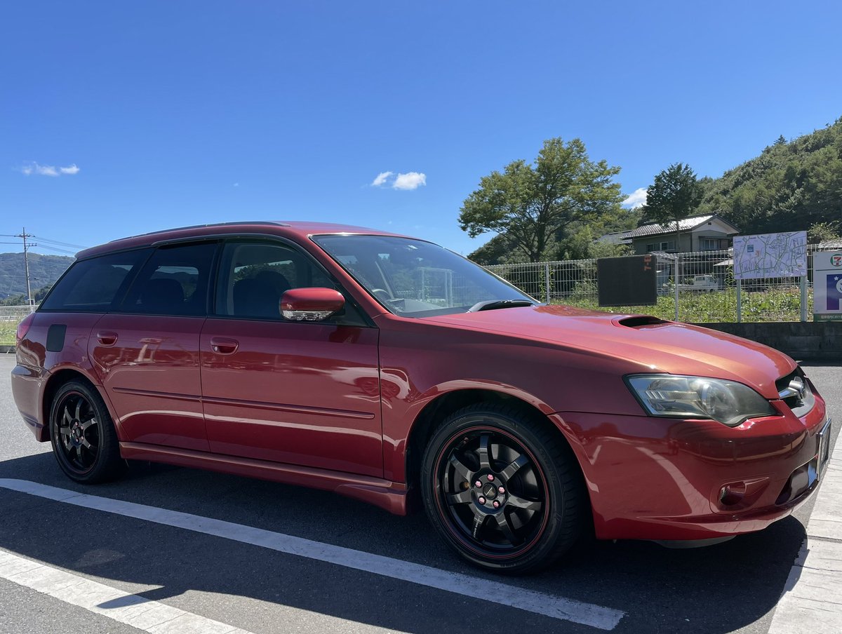 ならの tweet media