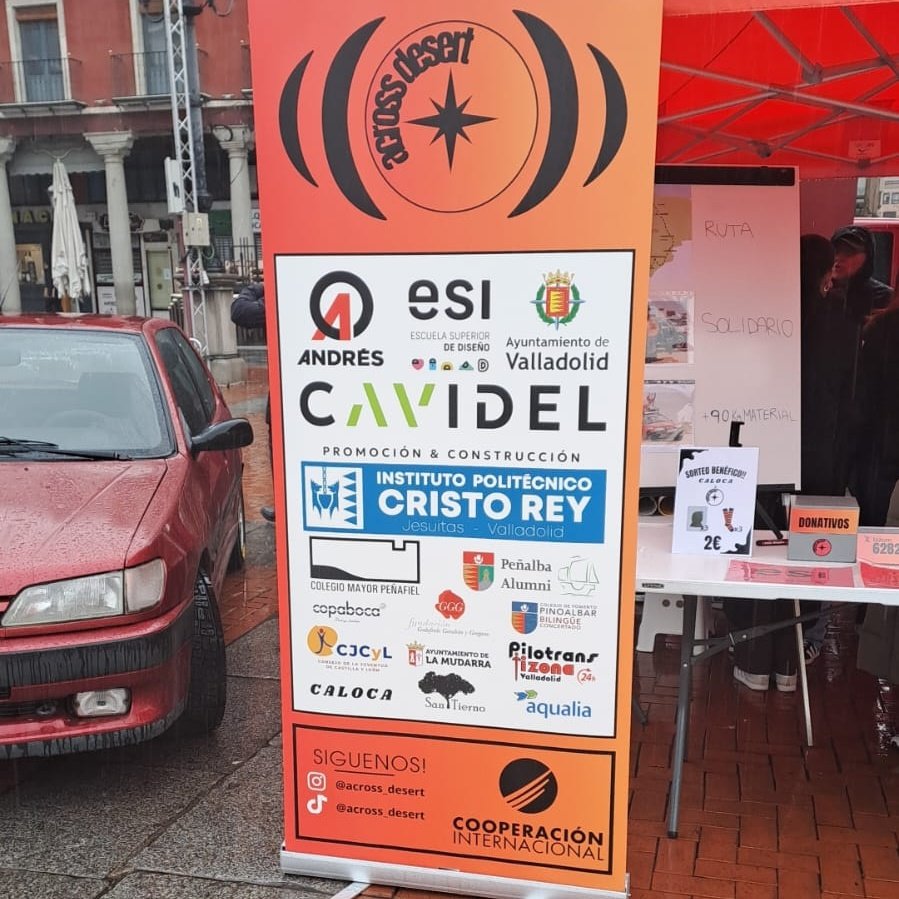 cristoreyva's tweet photo. 🚗 ¡El departamento de Automoción de nuestro centro se une a la aventura solidaria de #UNIRAID!
Junto a 4 jóvenes universitarios y Across Desert, hemos puesto a punto un coche que llevará material humanitario al Sáhara 🌍
¡Buen viaje!
@AyuntamientoVLL @cooperacion @CrusatIreneVOX https://t.co/lrHwCwtv6Z