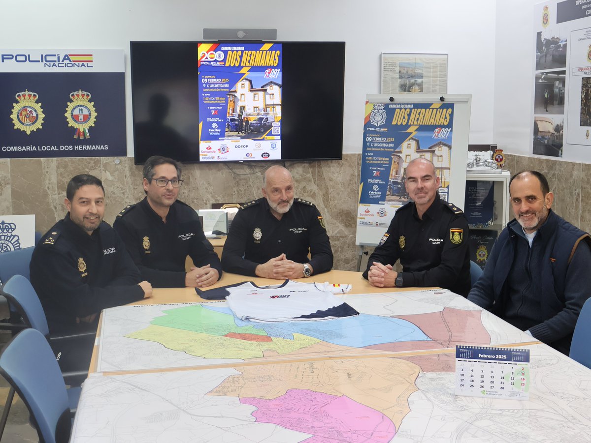 🤗Ayer presentamos nuestra #Ruta091 en #DosHermanas (#Sevilla)  

El próximo 9⃣ de #febrero tienes una cita con el deporte y la solidaridad 👟💙 <a href="/_CARITAS/">Cáritas Española ✳️</a> 

➡️Inscripciones abiertas 👇ruta091.es

<a href="/polimupol/">Mupol</a> 
<a href="/santander_es/">Santander España</a>
@SantanderExp