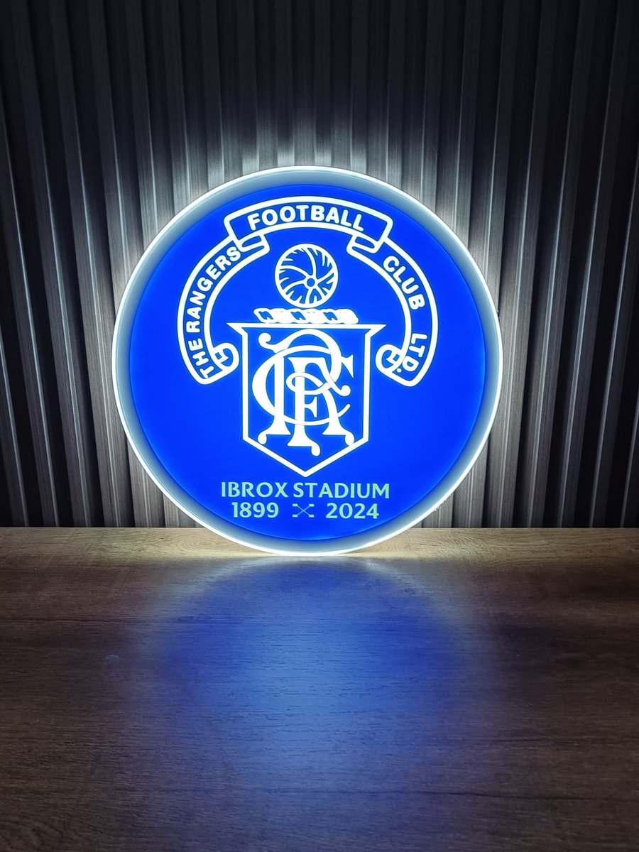 LEDDESIGNS1's tweet image. Couple of new Rangers LED lights 😍

🔴⚪️🔵