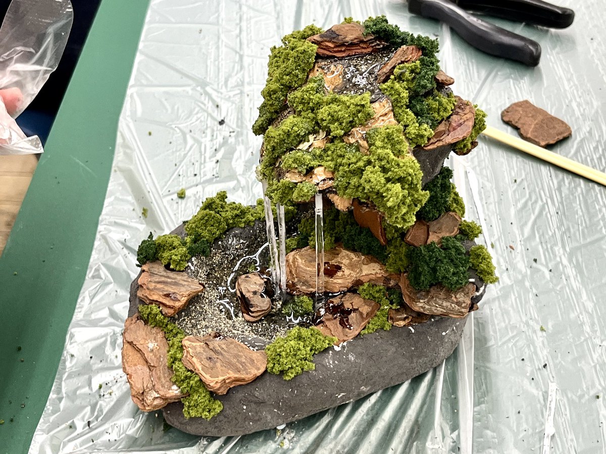 ジョイフル本田千葉ニュータウン店さん #ジオラマ 教室「透明レジンで