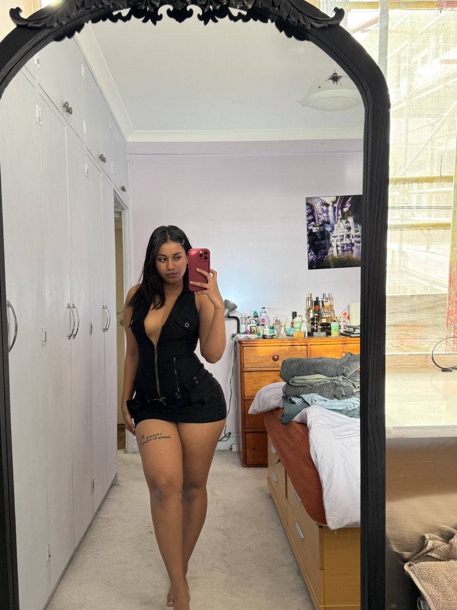 SenoritaS73677's tweet photo. Just started my OF. It’s free😍 https://t.co/ObYeWX9ENt
