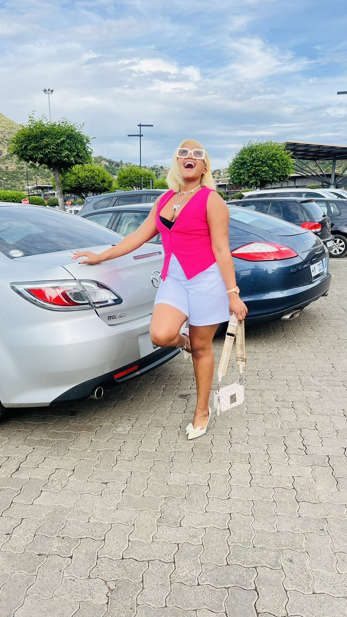 NtsaneTracey's tweet photo. 🫶🏽🥰❤️ https://t.co/TwciwAOtQw