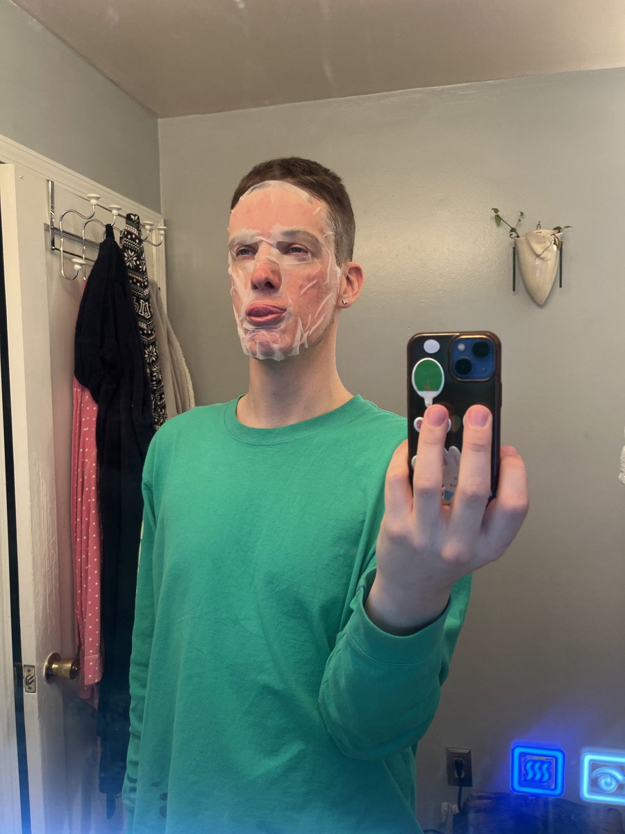 Got my second session of micro durabrasion needling done today, and my face is on fire. I tried on the medicated refreshing mask, and <a href="/CyberHugg/">CyberHugg</a> said that it's giving "Don't stand too close to the glass, Clarice" vibes. 😭 Hahahaha