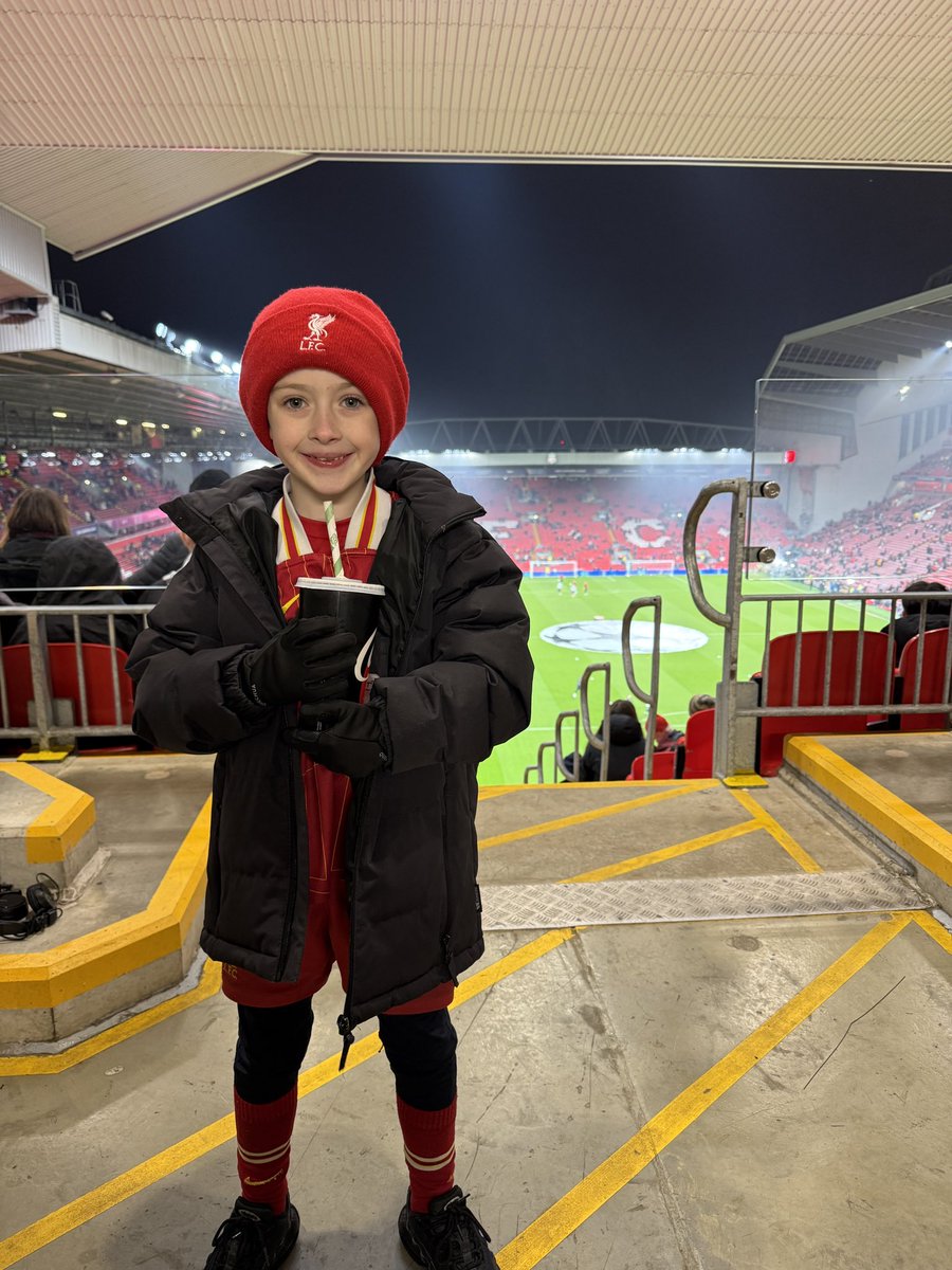 Jewbec's tweet image. ❤️ @LFC