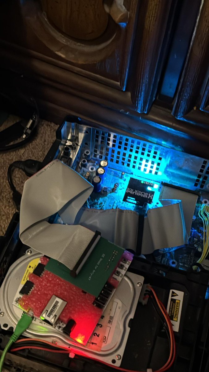 PhenomMod's tweet image. Finally....
R/W works. The video playback speed is 10x.
UDMA2 timings hardcoded for testing. Time to speed it up. Testing on PS2 later today :~)