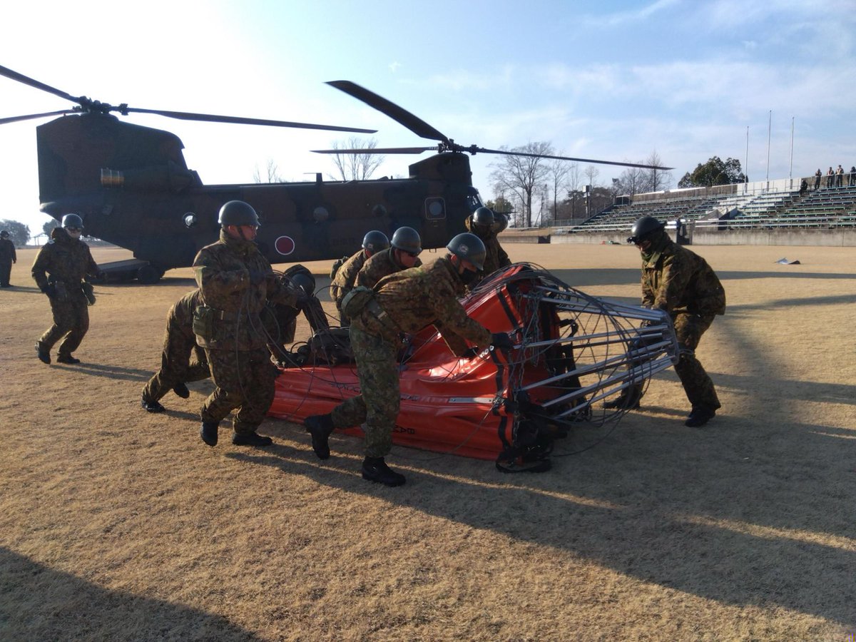 東部方面特科連隊は、山梨県笛吹市春日居町で発生した山林火災において消火活動中に係る地上部隊を派遣中のところ、山梨県知事からの撤収要請を受け活動を終了しました。今後も、各関係機関と連携し国民の安心・安全を守るため、任務に即応してまいります。