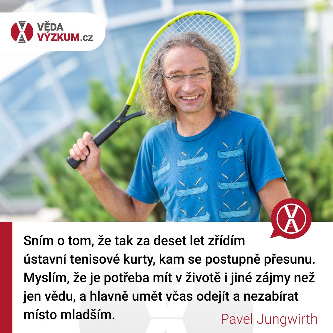 vedavyzkum_cz's tweet image. 🌟 Fyzikální chemik Pavel Jungwirth z @IOCBPrague převzal cenu @NadaceNeuron za celoživotní přínos vědě.
💦 V rámci výzkumu studuje procesy, které se týkají iontů a elektronů ve vodném prostředí. Kromě toho ale také stojí za řadou projektů, třeba soutěží pro mladé chemické…