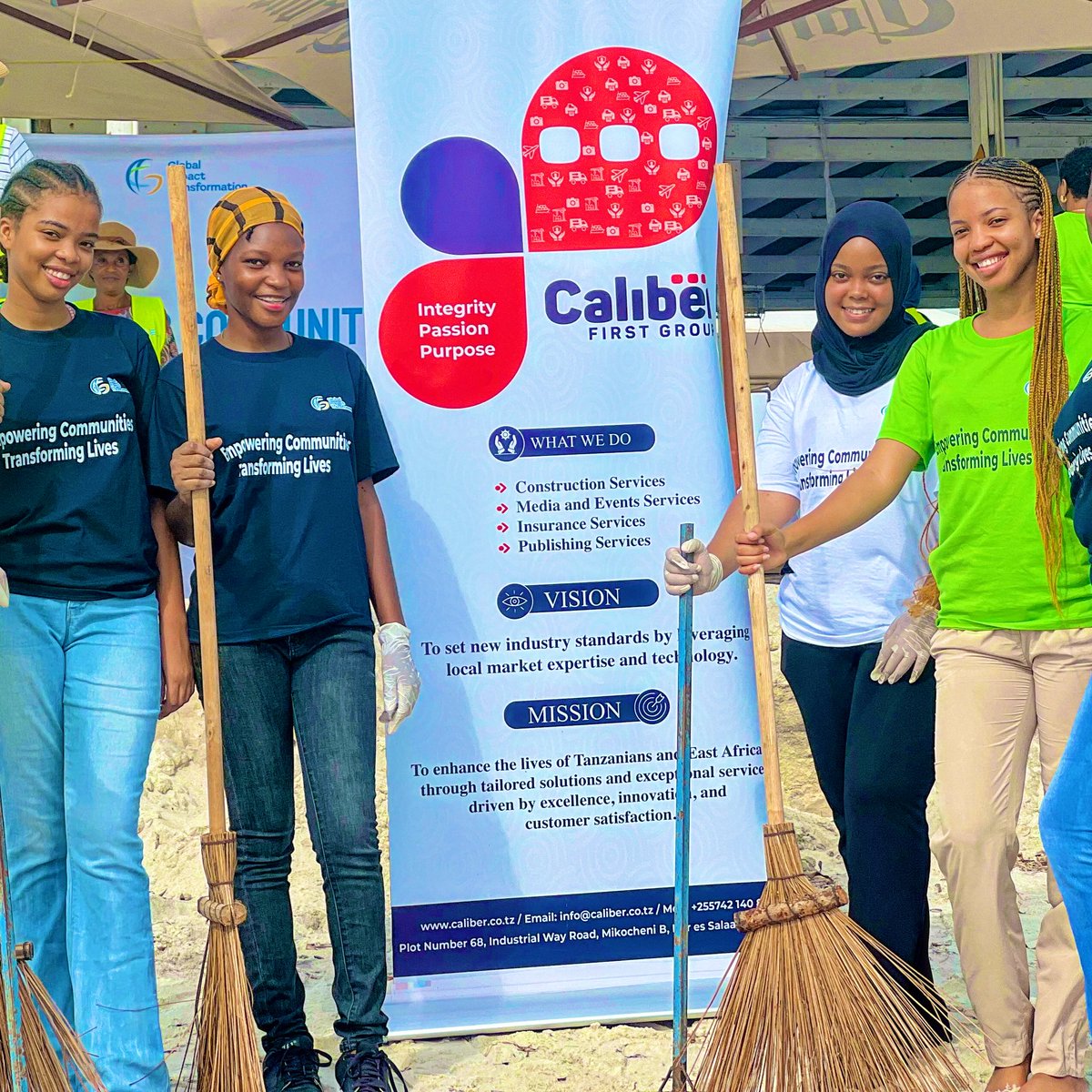 MkomwaSylvia's tweet photo. #CaliberFirstGroupLimited tunashkuru kuwa sehemu ya wadau walioshirikiana na @globalimpactt #beachcleanup
Kupitia kampuni zetu #CaliberConstruction #CaliberPublishers #CaliberInsurance #CaliberMedia&Events, hii ikiwa ni fursa ya kuhamasisha uwajibikaji wa kijamii kwa vitendo. https://t.co/eZliaa5KPh