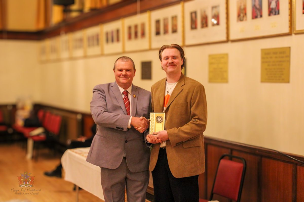 Neath Town Council (@neathtcouncil) on Twitter photo 🌟 Neath Town Council Citizenship Award 🌟
On 17th January <a href="/NeathTownHall/">Neath Town Hall</a> hosted the Neath Town Council Presentation Evening where a special award was given to Ethan Rowlands who completed a 170+ mile walk to raise money for Maggie's. Well done Ethan!
bit.ly/40HQ183 🌟 Neath Town Council Citizenship Award 🌟
On 17th January <a href="/NeathTownHall/">Neath Town Hall</a> hosted the Neath Town Council Presentation Evening where a special award was given to Ethan Rowlands who completed a 170+ mile walk to raise money for Maggie's. Well done Ethan!
bit.ly/40HQ183