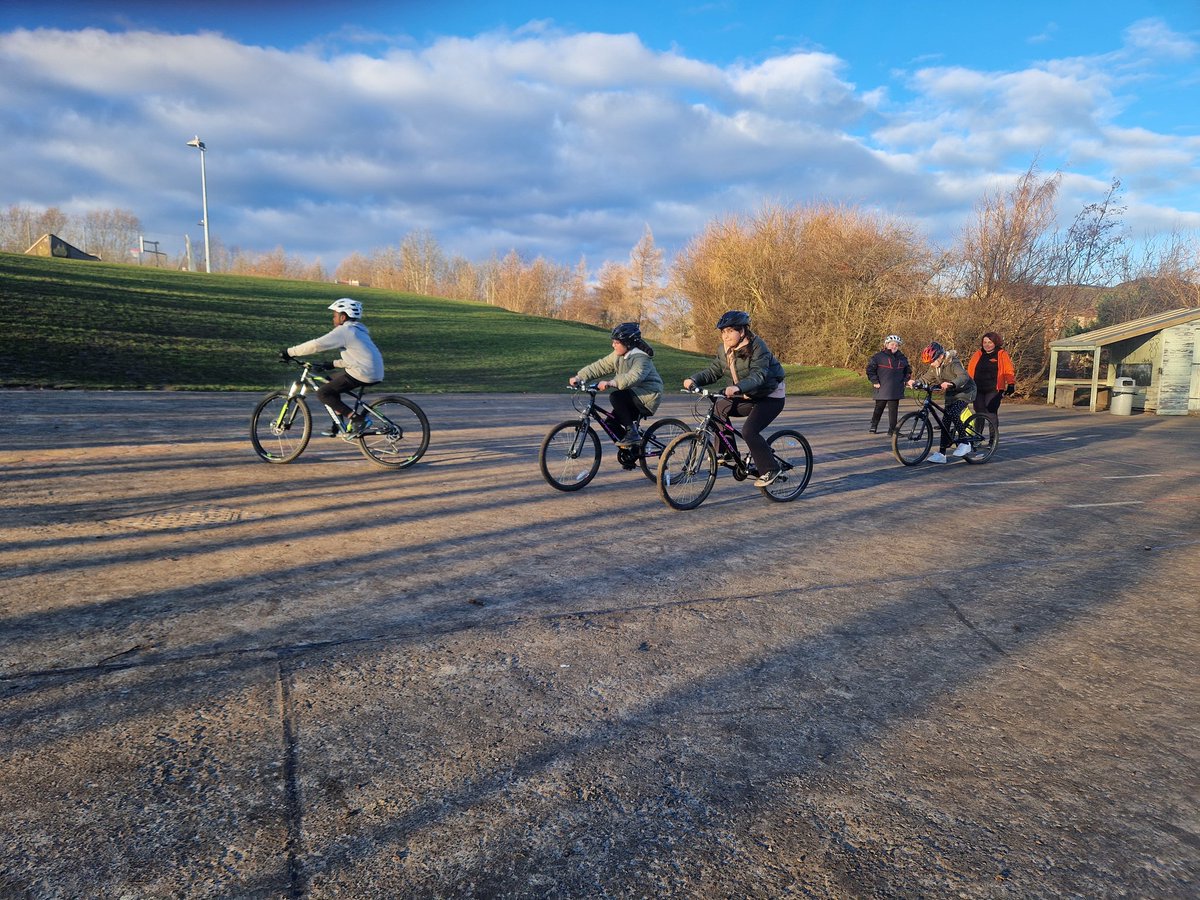 Annie 🌻 tweet media