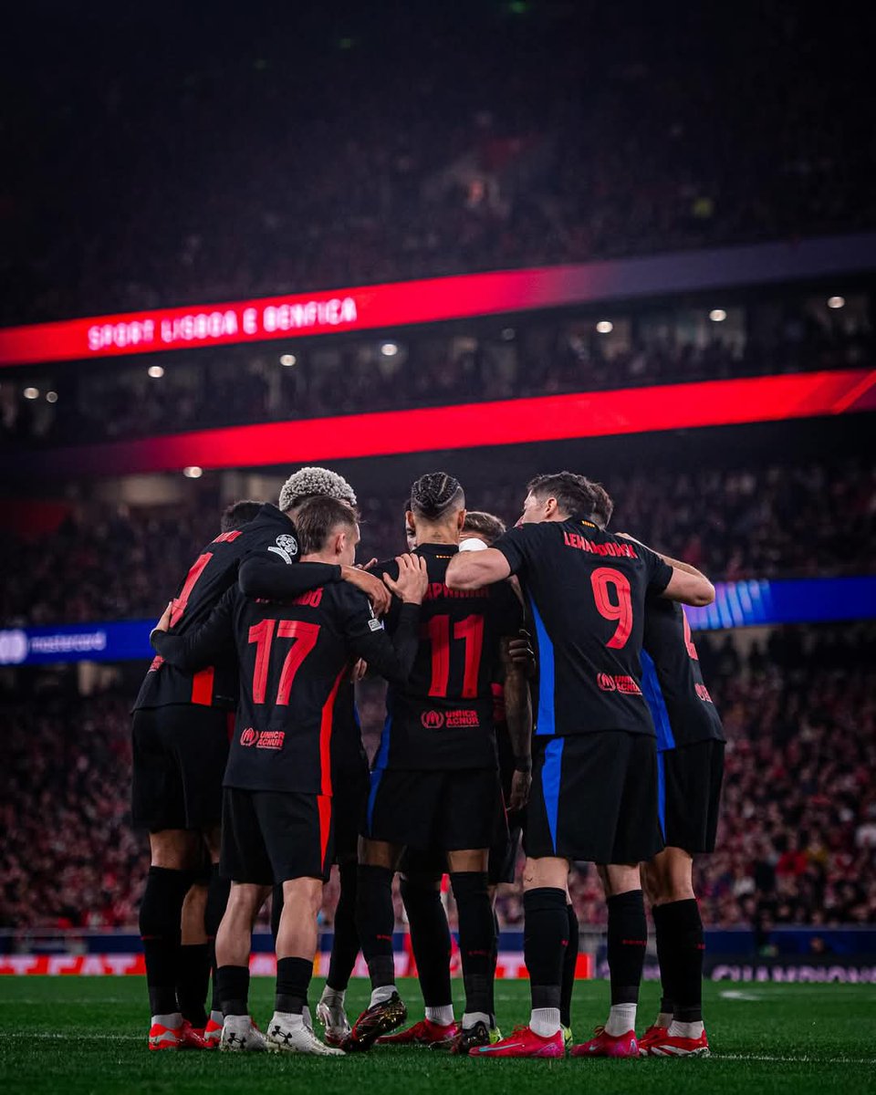 Relais_Magazine's tweet photo. 🚨 Le Barça a gagné 𝟲 𝗠𝗔𝗧𝗖𝗛𝗦 𝗗𝗘 𝗟𝗜𝗚𝗨𝗘 𝗗𝗘𝗦 𝗖𝗛𝗔𝗠𝗣𝗜𝗢𝗡𝗦 𝗖𝗢𝗡𝗦𝗘́𝗖𝗨𝗧𝗜𝗙𝗦 pour la première fois depuis 2015, l'année où les Catalans avaient remporté la compétition. 🇪🇸👀🇪🇺
#RelaisMagazine https://t.co/hesuARzvbm