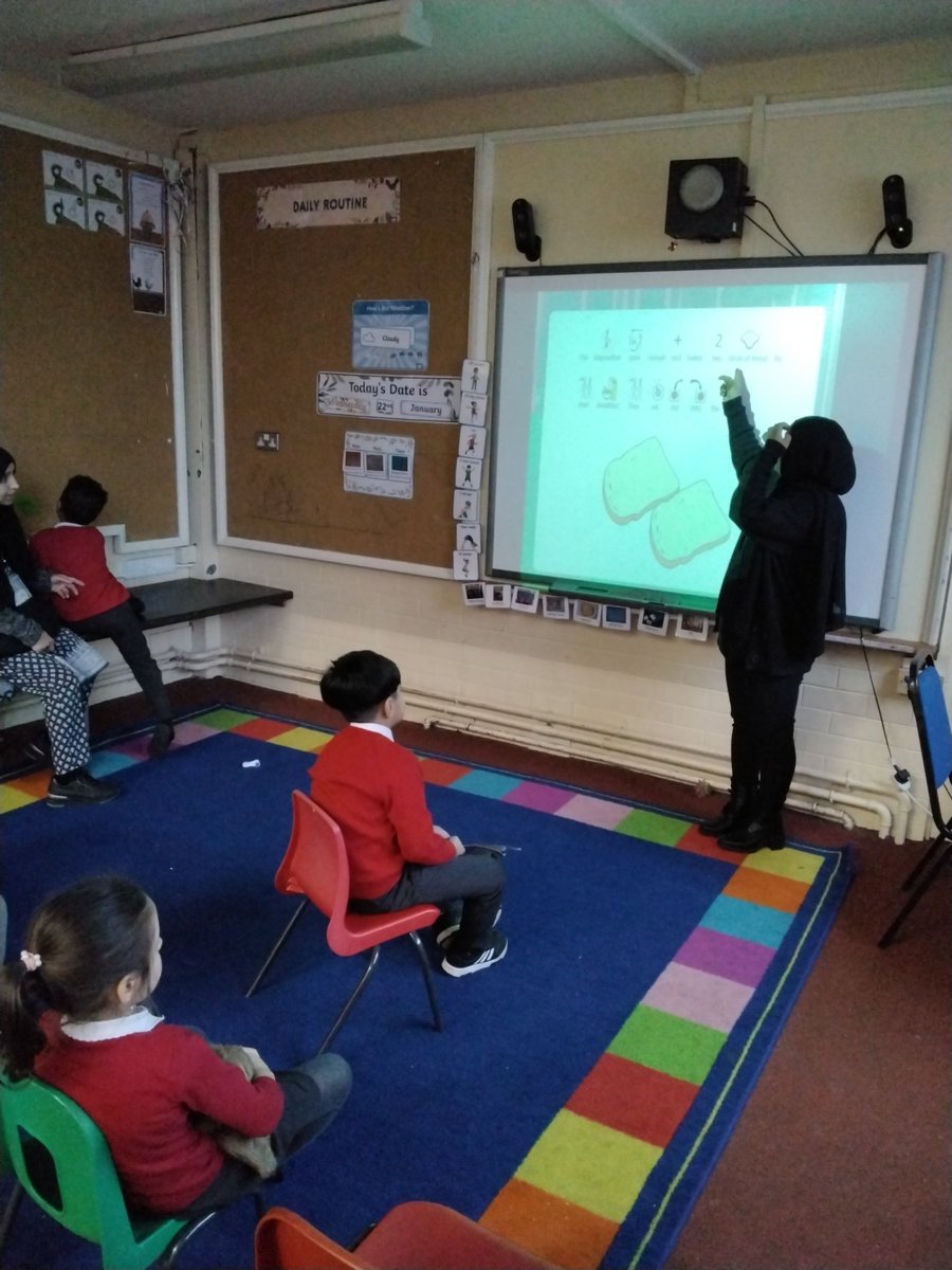 LeighPrimary's tweet photo. This week in the Nest, we are reading the traditional tale 'Hansel and Gretel'. The children are enjoying echo reading everyday.  
#nest #stortytime #hanselandgretel #reading #echoreading #phonics #oracy #voice21 #lifelonglearners https://t.co/jrHSSTsfIU