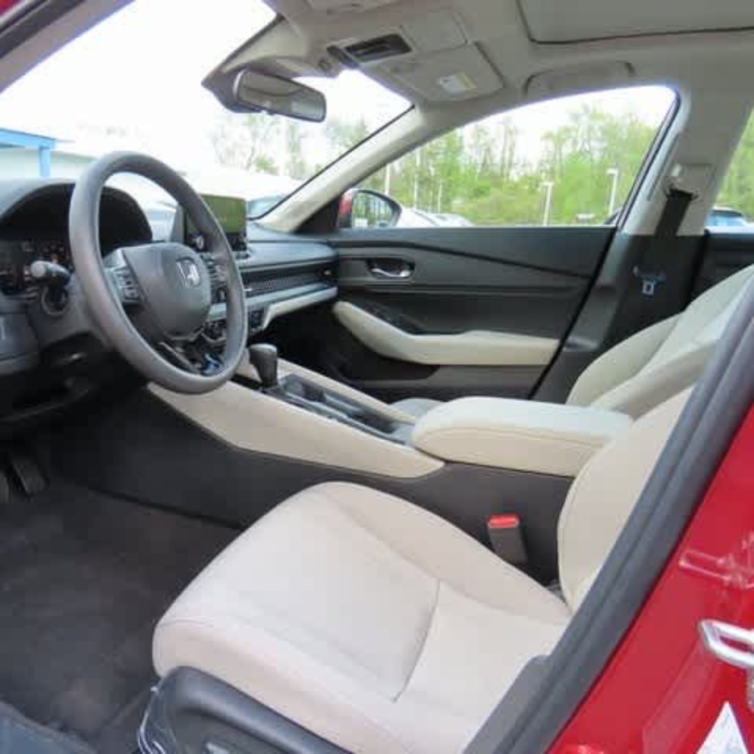 DCH_Nanuet's tweet photo. Don't just think warm, drive it! ♨️😍 Check out this new #Honda #Accord in Radiant Red Metallic, loaded with options including seat warmers! 👀👉 https://t.co/8m74LzeldX

#HondaAccord #DchHonda #ThinkWarmThoughts https://t.co/d7qQ4cwDtP