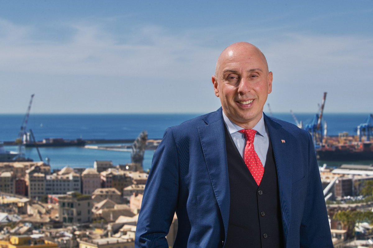 confcomge's tweet photo. @FALTERIDAVIDE è il nuovo Presidente Nazionale di Federlogistica ! Durante l'assemblea, Luigi Merlo ha passato il testimone. Congratulazioni Davide, nostro Vice-Presidente per la Logistica e i Trasporti.

@Confcommercio c’è.

https://t.co/hOVar04kk9 https://t.co/JgFjS3MSCH