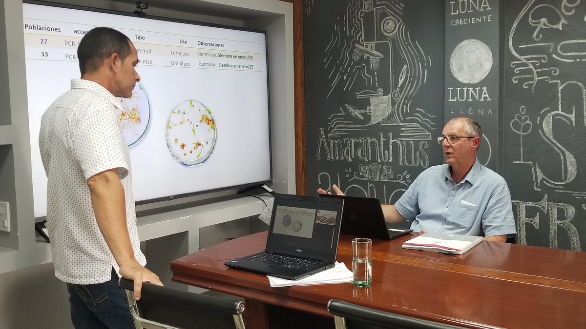 GranosInstituto's tweet photo. 🌾 El @GranosInstituto recibe a expertos para un intercambio sobre la mejora del #sorgo.
El Dr. Gilles Trouche impartió una conferencia y @Maugly_Cuba presentó resultados de proyecto sobre la introducción de nuevas variedades en la institución.🌱 https://t.co/D1gQNaBQuA