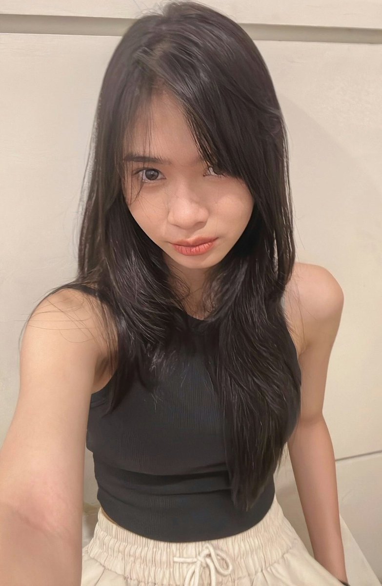 CapGuy_'s tweet photo. Flora 🤏😋 https://t.co/xqDSiUmz22