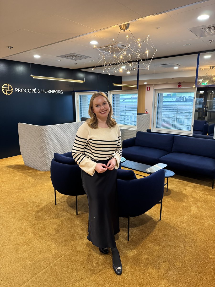 We are super excited to welcome Laura, who joined us as an Office Support Trainee at the beginning of January. We are so happy to have you here – welcome to the team! 🧡
