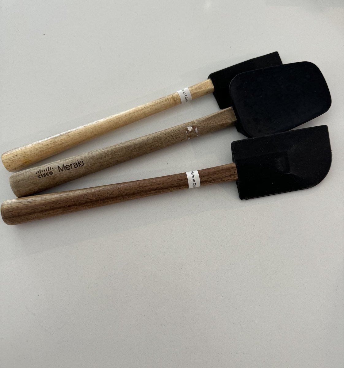 zkerravala's tweet photo. These are cool! #merakiInTheKitchen @meraki #MerakiInTheWild https://t.co/oNV7GcFdxK