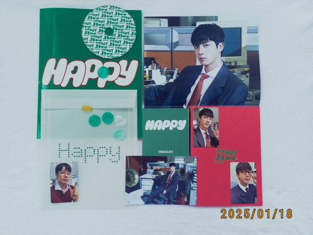 danmin95's tweet photo. Album from this shop @DailyAJBoutique #dailyajboutiqueproofs 👌
Jin's First Solo Album "Happy" https://t.co/b3eH2R9ebl