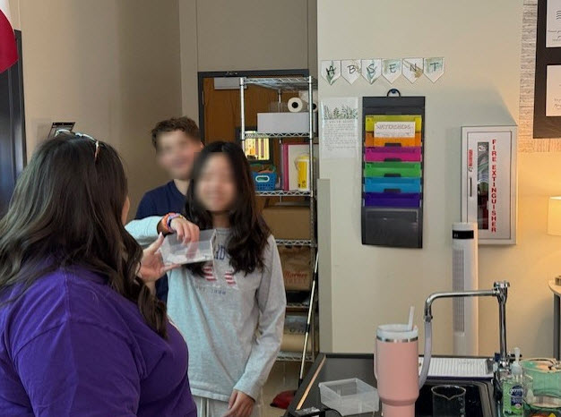 Andy Kindred (@historyandtech) on Twitter photo 7th Grade Science <a href="/phms_panthers/">Pioneer Heritage MS</a> are doing a true Challenge-Based lesson over watersheds. It is so great to see student think critically and create questions on their own. <a href="/aguilarscience/">Ms. Aguilar</a> <a href="/VKrosigk/">Mrs. VK</a> 7th Grade Science <a href="/phms_panthers/">Pioneer Heritage MS</a> are doing a true Challenge-Based lesson over watersheds. It is so great to see student think critically and create questions on their own. <a href="/aguilarscience/">Ms. Aguilar</a> <a href="/VKrosigk/">Mrs. VK</a>