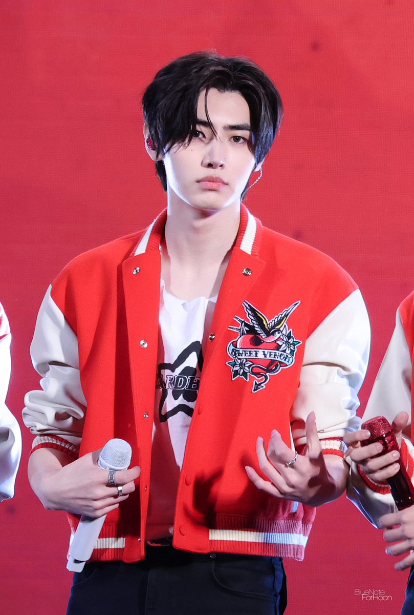 231119
#엔하이픈 #ENHYPEN 
 #성훈 #SUNGHOON