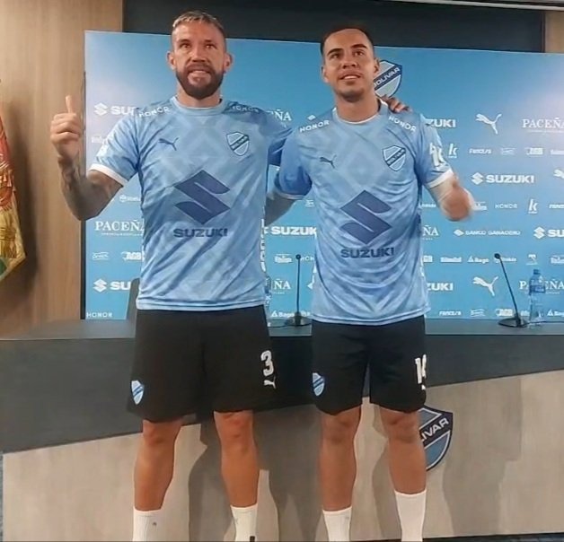 ramirocamacho1's tweet photo. #Tonterias😡😡
Que declaración más tonta la de Miguel Torrén @Bolivar_Oficial “Yo soy de los que piensan que la edad es sólo un número, lo importante es que yo me sienta bien físicamente y me encuentre bien preparado”. Entonces da lo mismo 26 que 36. Que deducción más necia. https://t.co/HcNtaGcdRT