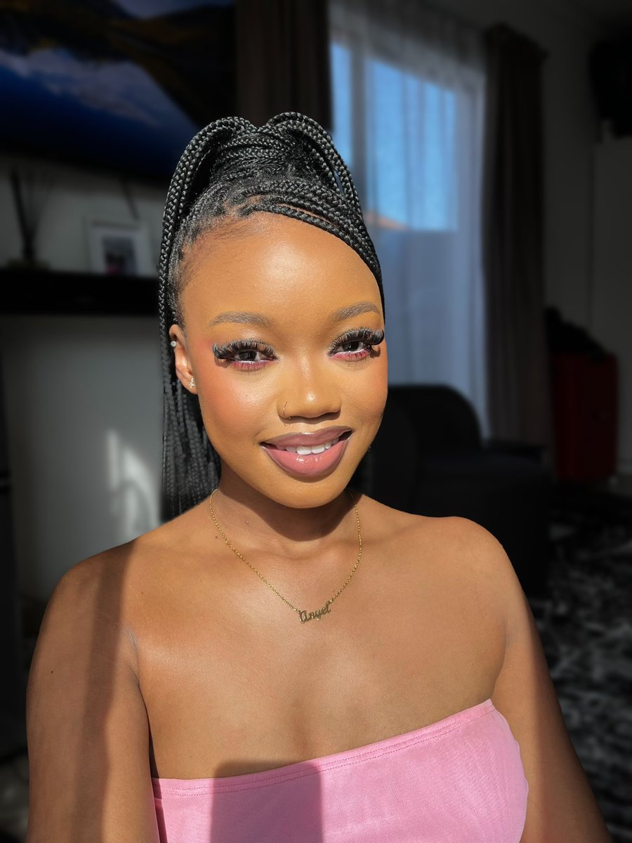AngelTshepiK's tweet photo. Pretty in pink🥰 https://t.co/ZrZC14LoXl
