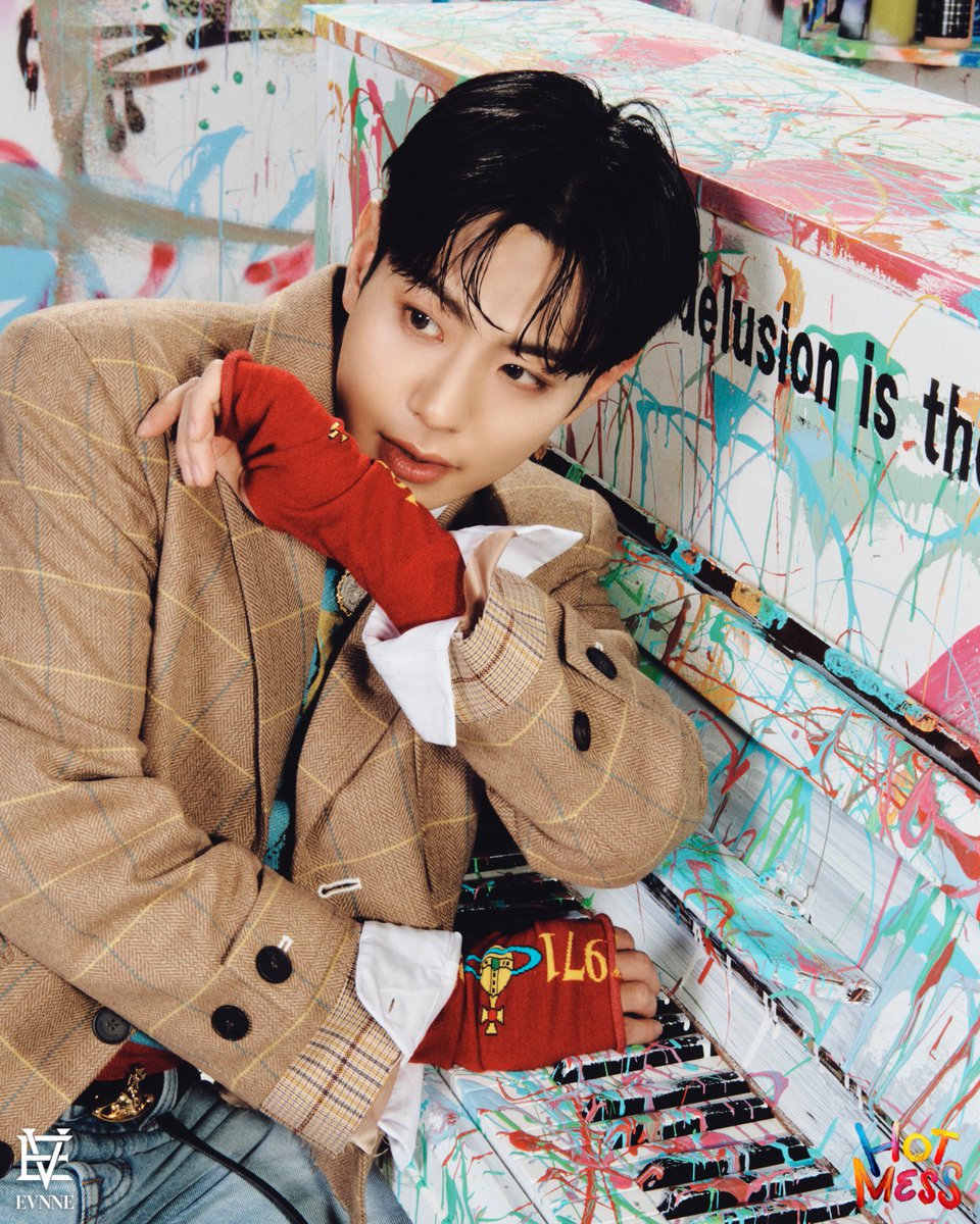 EVNNE_official's tweet photo. EVNNE 4th MINI ALBUM
[HOT MESS]

CONCEPT PHOTO Splatter ver.
#케이타 #KEITA

#EVNNE #이븐
#HOT_MESS
#20250210_6PM https://t.co/Trj17o2lDF