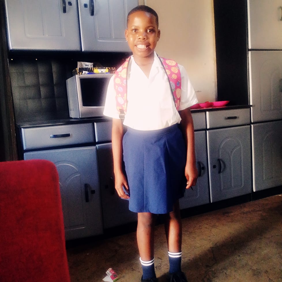 Dear Patriots,

Kindly help the find the missing child catching train at deneboom station to pinaspoort station wearing the  same uniform on the picture 

Anyone with information kindly 

Contact the mother on 0623078021 ( WhatsApp also)

Can also contact me or text thank you