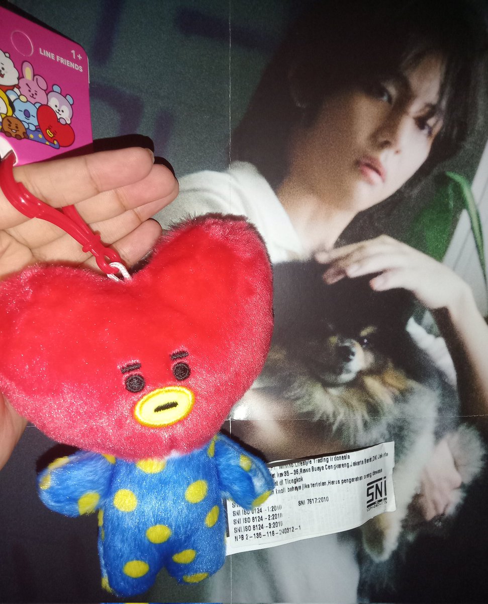 rintisell's tweet photo. ✿✿ Happy Mails🐻🐯 ✿✿

Kak min @KTHIndonesia &amp; kak @MeRa_THV517 terima kasih untuk gift Ganci Tata🤏🫰🫶😍🥰❤️, semoga selalu bahagia sehat &amp; lancar2 terus rezekinya😊🩷. Tetap semangat streaming semua😊💪🔥🔥 https://t.co/AwCy1qAhSf