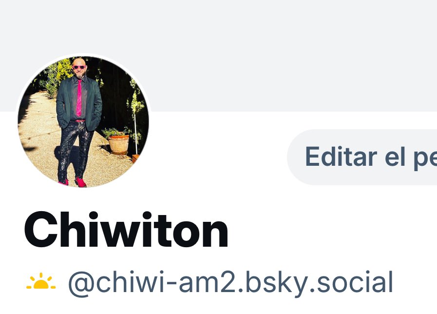 Toni 💛🦩 tweet media