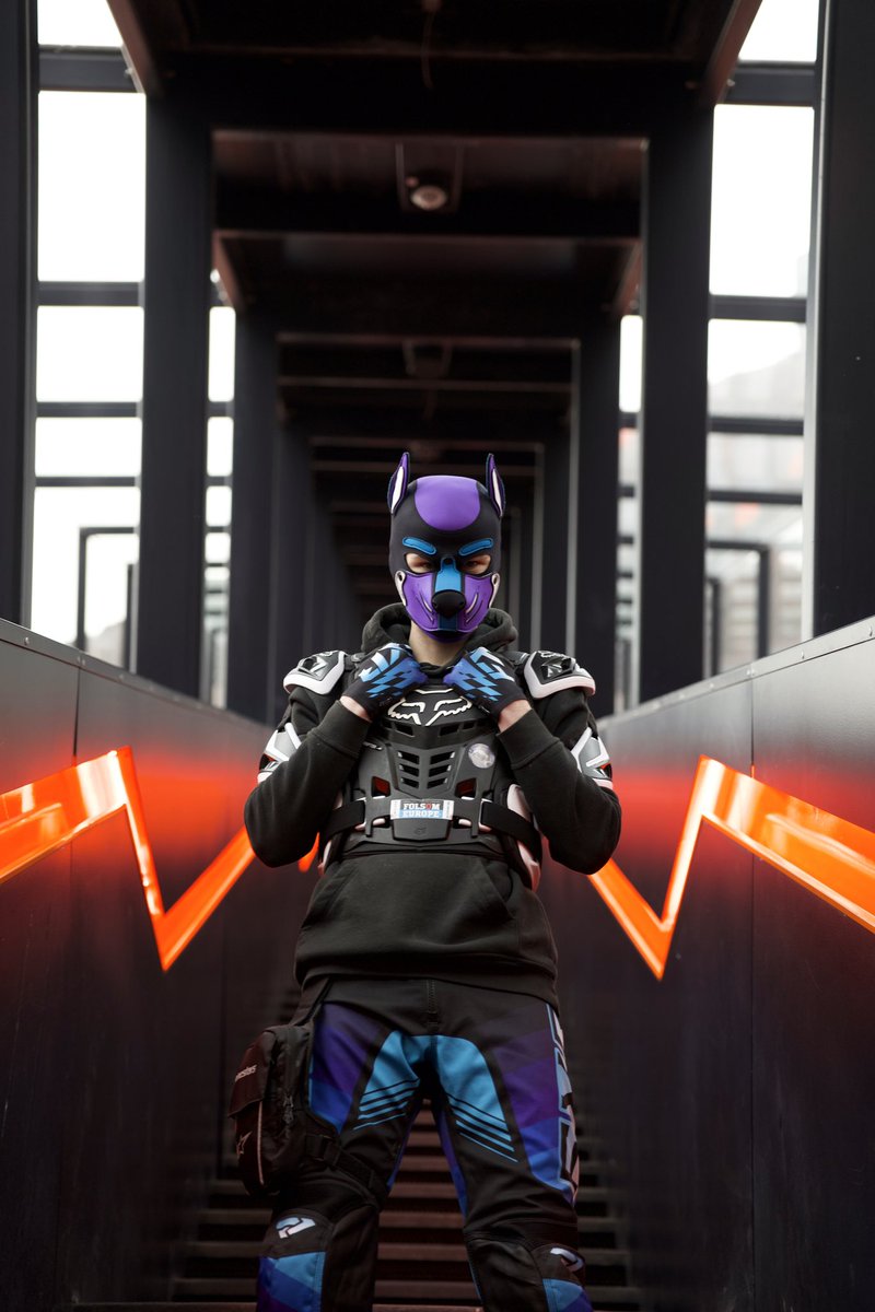 Tis a #NewProfilePic 

Throwback to my time at the photoshoot before XGear! Had an incredible time there meeting so many lovely people. 🫶

Soon back to horny postings on here again 😈