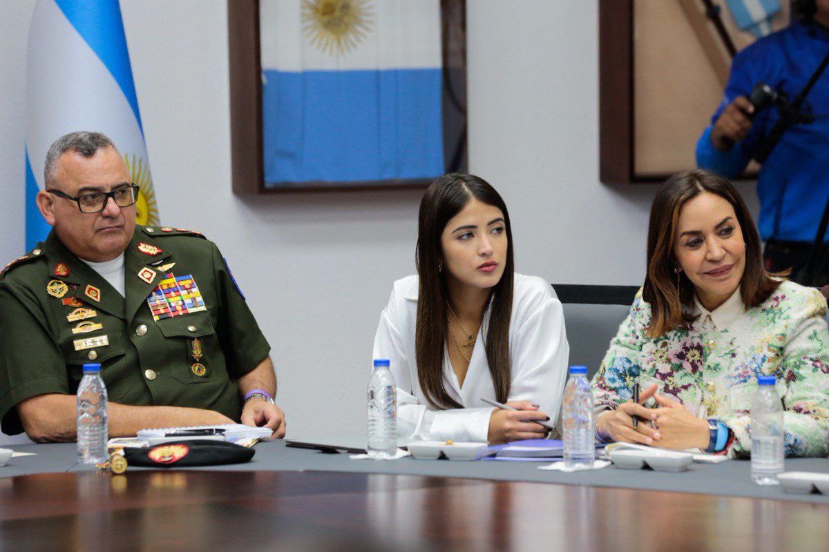 Embajada de Venezuela en España tweet media