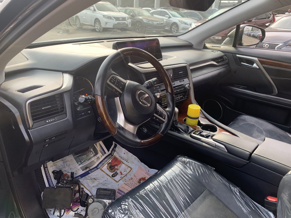 Blvckboy_Emics's tweet photo. With just 55millon naira this 2019 LEXUS RX 350 can be yours.

Contact for details
Send a DM or
Call/WhatsApp: 08164780519 for inquiries and inspection
Nationwide delivery! 🇳🇬🇳🇬🇳🇬

Trump Hilda Sevilla America Pedri Japan https://t.co/iETa1ZYdFG