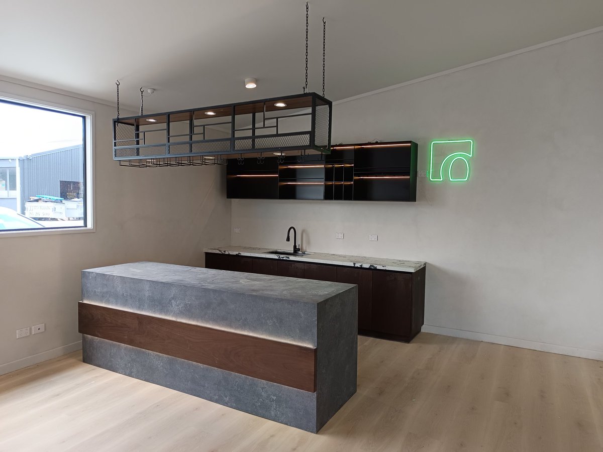 ELESMARTelect's tweet photo. Oriental Surfaces got a new look. https://t.co/rALYUP35O8