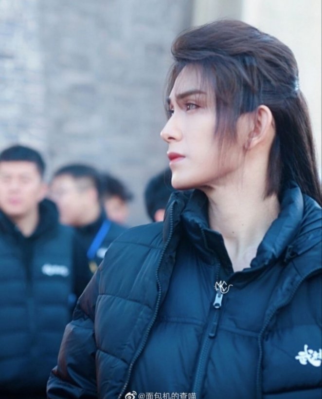 ชมทะเล​ที่สวยงาม
😋💕🌊🐷​💙​💛