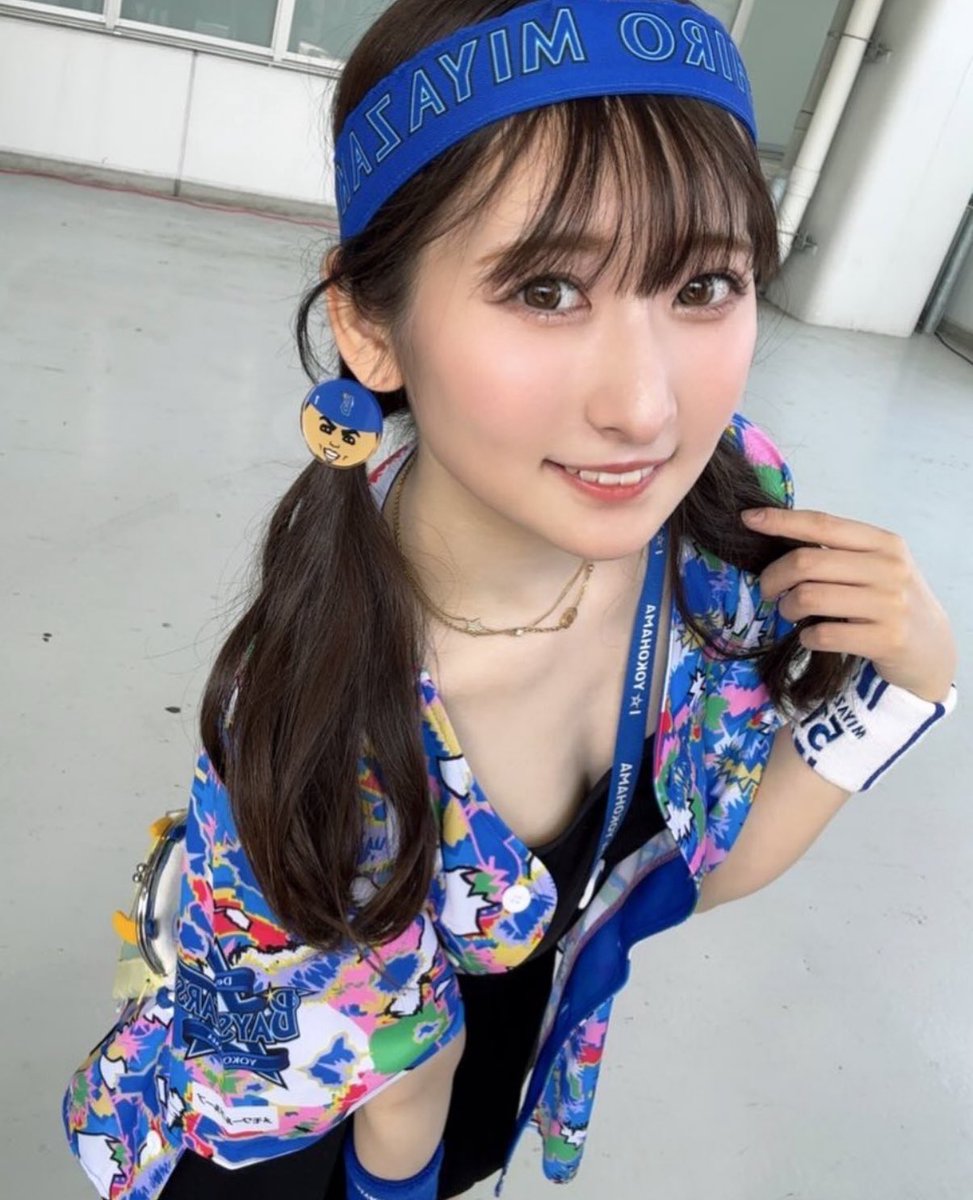 134679az's tweet photo. え、じゃあ、私も可能性あるじゃん！
と勇気をもらった女性多そう

私は勇気をもらった

文春に上手く取ってもらえてこの方が売れ始めたら思う壺だろうな…
東上手く使われちゃったのかな…

私にしとけよ… https://t.co/S1RDSwvuVu