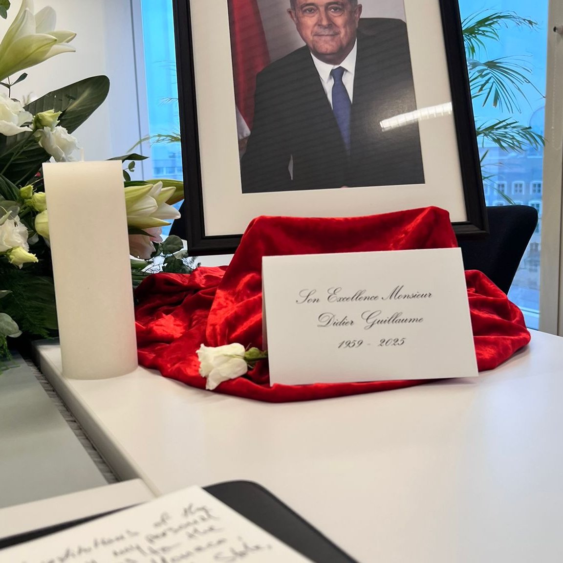 At <a href="/AmbMCBenelux/">Ambassade de Monaco à Bruxelles</a>, signed the Book of Condolences for the late Didier Guillaume, Minister of State of the Principalty of #Monaco. #Kosova joins the state &amp; people of Monaco in mourning of its loyal, dedicated &amp; fully committed public servant, as we have also lost a friend &amp; ally.