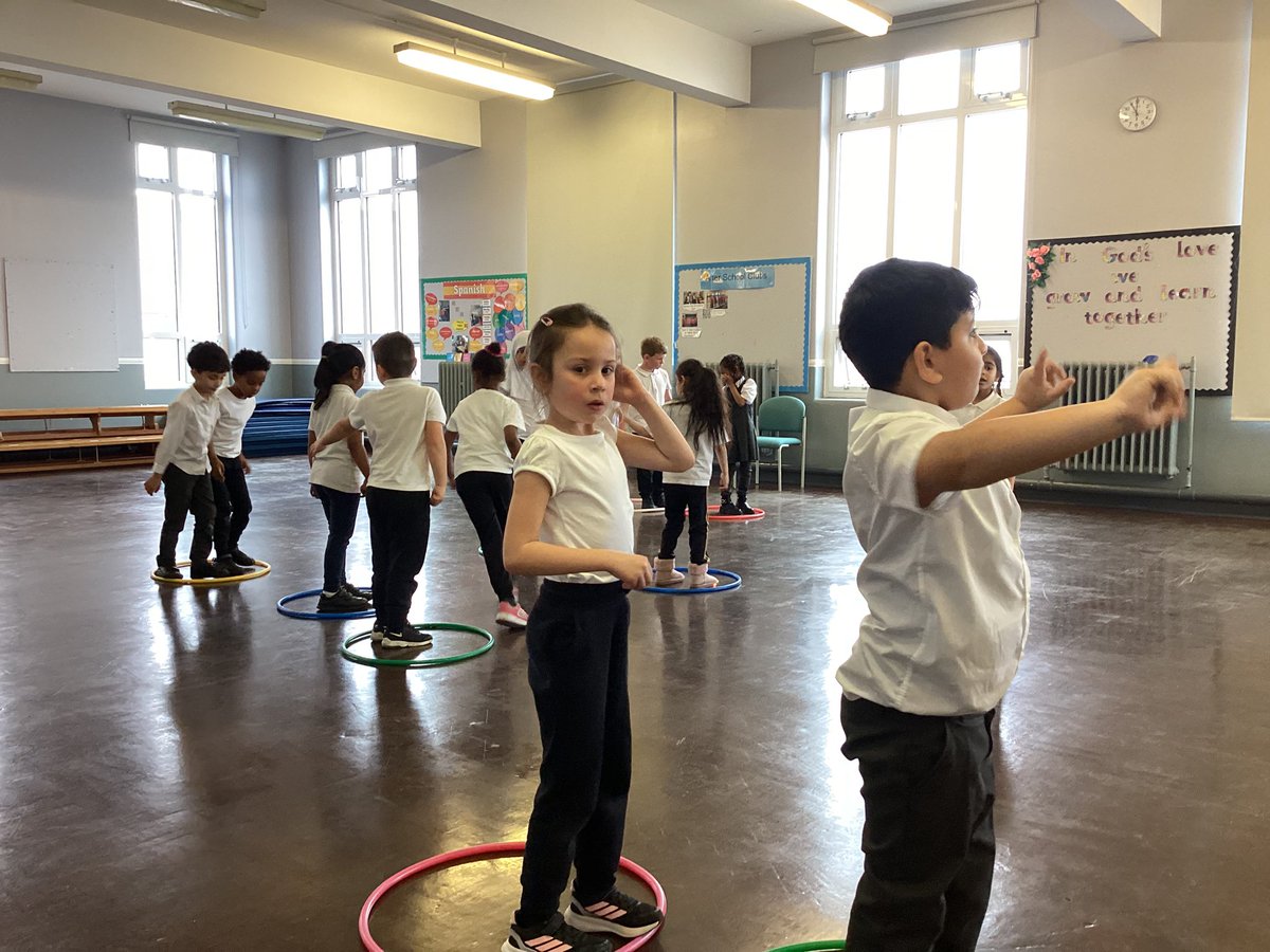 St Finbar's Year 2 Poppy Class tweet media