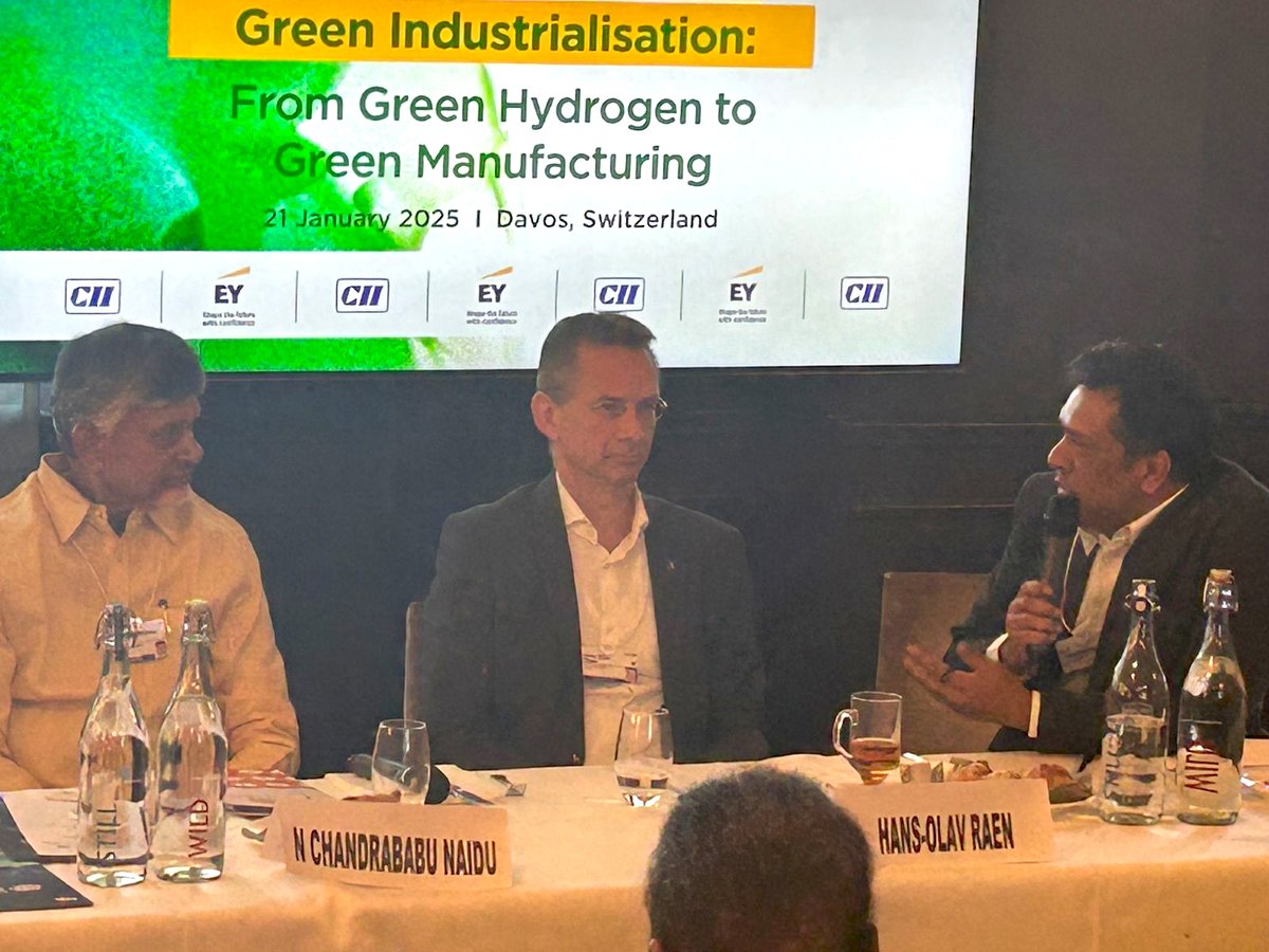GreenkoIndia's tweet photo. The Greenko delegation led by Anil Kumar Chalamalasetty, Group CEO &amp; MD participated in a panel discussion at the World Economic Forum 2025 in Davos, titled "Pathway to India's Green Industrialisation: From Green Hydrogen to Green Manufacturing."

#GreenkoAtDavos https://t.co/NWBQGc38aR