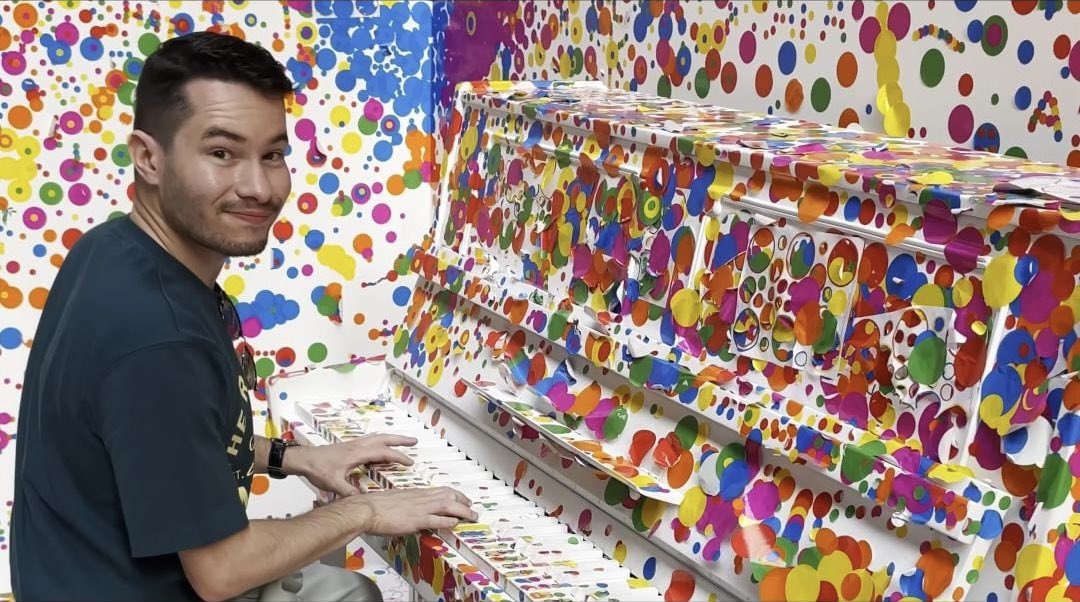 ONE WORLD (A Film For The Future) features 79 fans' submissions from different parts of the world.

And we are proud to announce that this includes one member of the Coldplay Access team, <a href="/LuizferFaria/">Luiz Faria</a> 🤍

#AFFTF #Coldplay