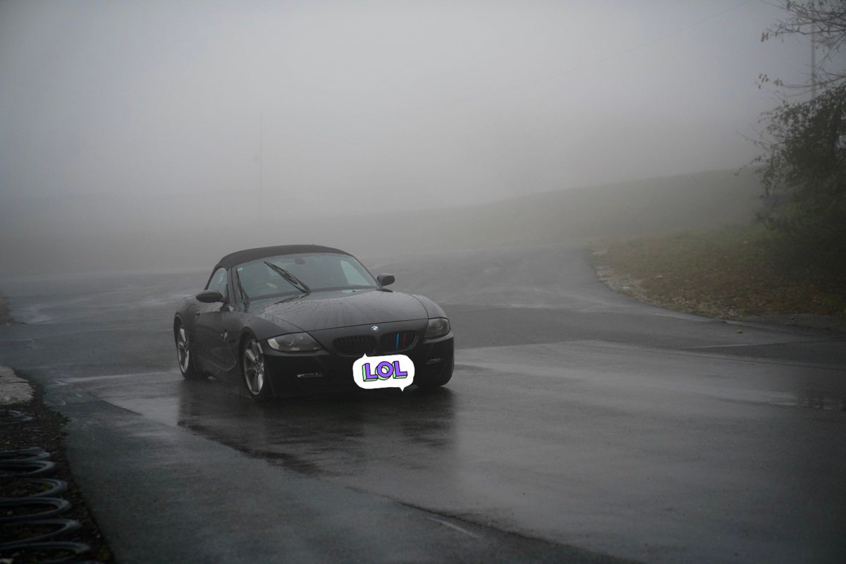 Syo_0508_'s tweet photo. サーキットの日！
 #z4  #BMW  #車好き https://t.co/TgffuyyDll