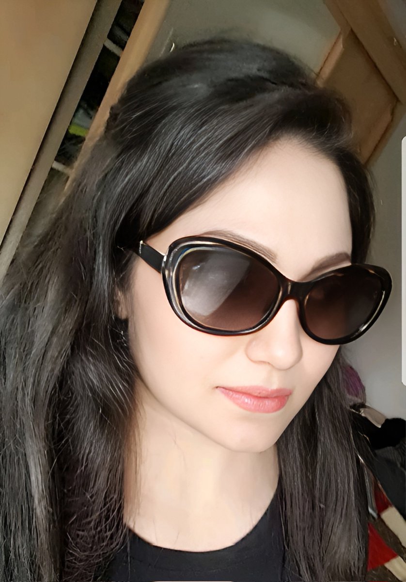 NadiaMultan's tweet photo. Assalam O Alaikum 
Will you reply to my Salam??
#AslamEkom
#LosAngelesFire #leakedVideoViral 
#PragyaNagraleaked
#LVMenFW25 #LouisVuitton #jhopexLouisVuitton #Trump #patlama #jhopeAtLVFashionShow #JacksonWangxLVMenFW25 #อุ้มทวีพร #GHLimite3 #LouisVuitton https://t.co/UfkvXcTctJ