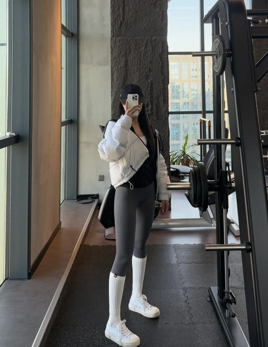 Stronger every day. Progress, not perfection🏋️‍♂️✨