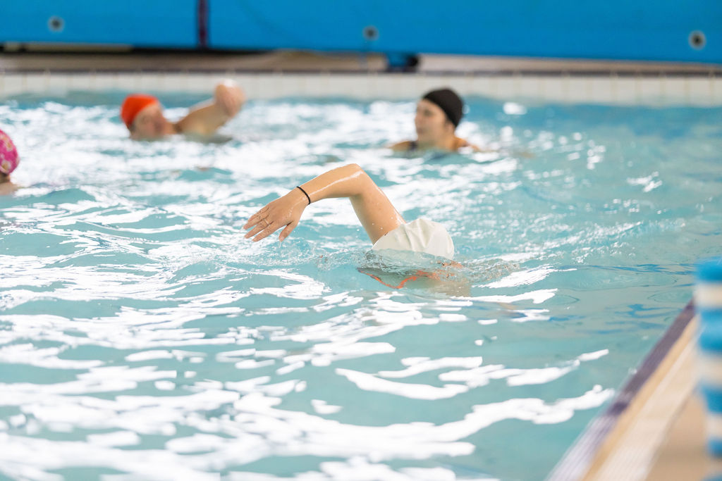 gaytonpool's tweet photo. Join our over 50's class tomorrow morning from 9am - 9.45am and discover the incredible benefits of swimming!

Swimming is a low-impact exercise that's easy on the joints, boosts cardiovascular health and tones muscles!

To book please visit https://t.co/uX4X6Ob18t
#GaytonPool https://t.co/b9nHIBRe1o