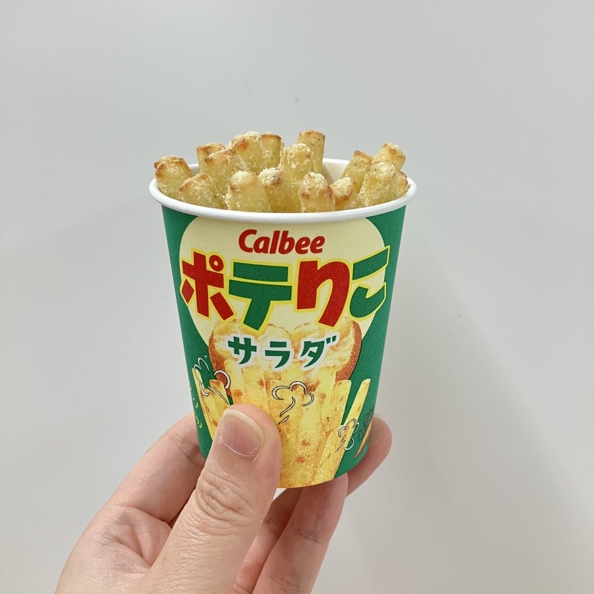 ＼揚げたてのポテりこが食べられる／
ホシミツうまいもの博、初出品！
お芋感がたまらない！ホクホクの食感もやみつきですっ🤤
第1弾：1月22日(水)～1月28日(火)
第2弾：1月29日(水)～2月2日(日)[最終日午後5時終了]
⚫︎星ヶ丘三越 8階 催物会場

※＜カルビープラス＞は、通期で出店いたします