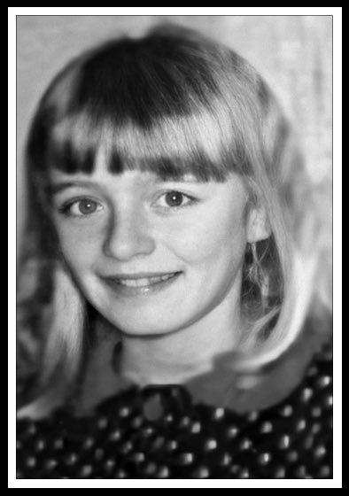 SniperAlleyPhot's tweet photo. INDIRA BRKOVIĆ was killed on 22 January 1994. She was killed in a #Massacre while playing in the snow. In this systematically planned mortar attack #Serb Forces killed six children and injured six other. 

Indira was 12 years old.

#SniperAlley #BosnianGenocide https://t.co/RrOmwIMfqk