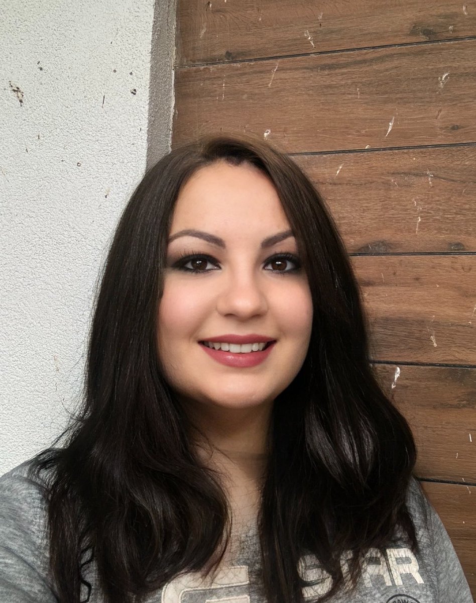 Merhaba iyi günler. Beni görmekten rahatsız olanlar varmış. Onları daha çok rahatsız etmek için paylaşımlara devam. 😊 Geri adım yok.