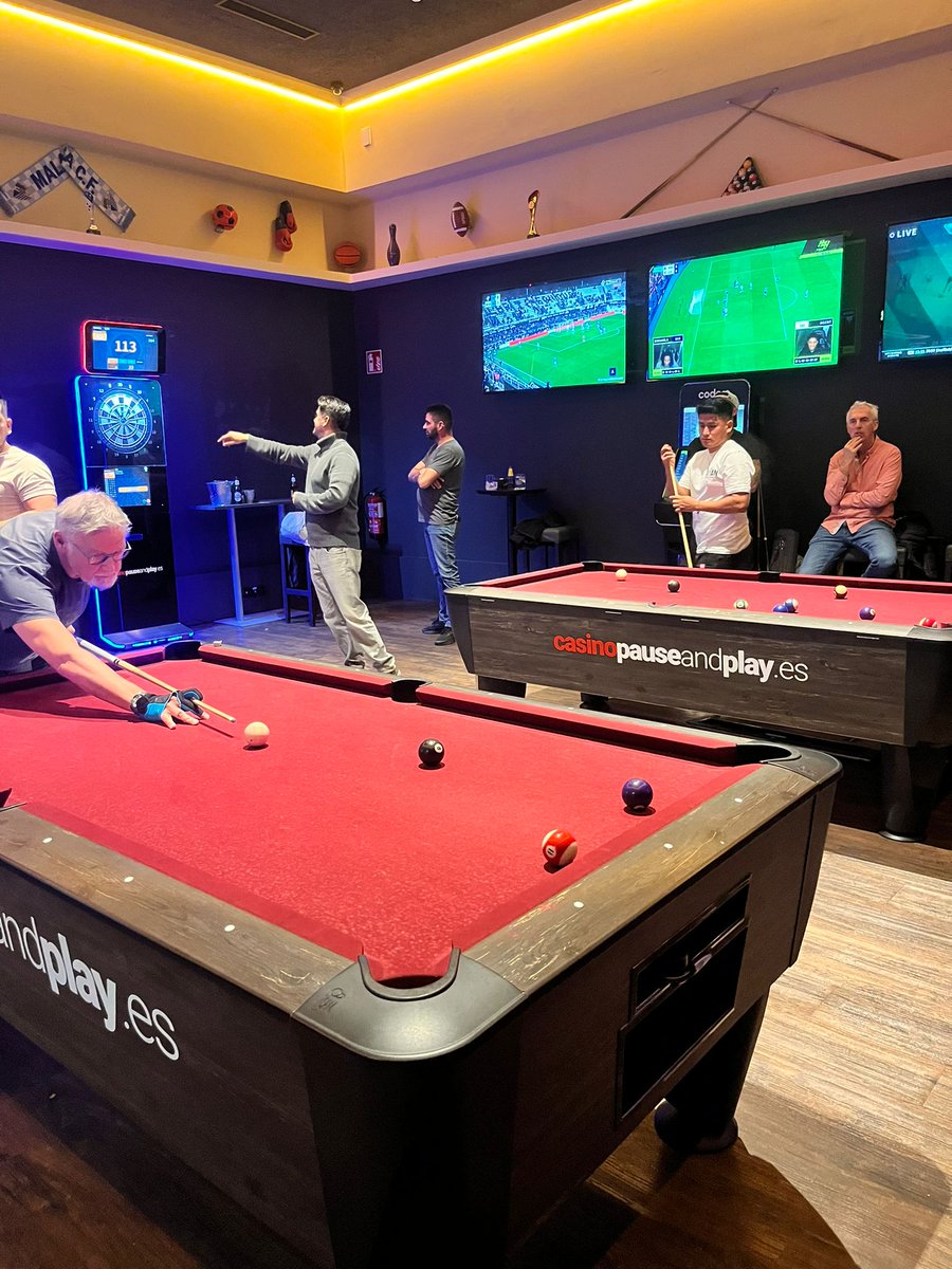 Pause&Play tweet media